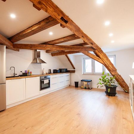Schlossberg - Ferienwohnung Im Herzen Von Selb Ngoại thất bức ảnh