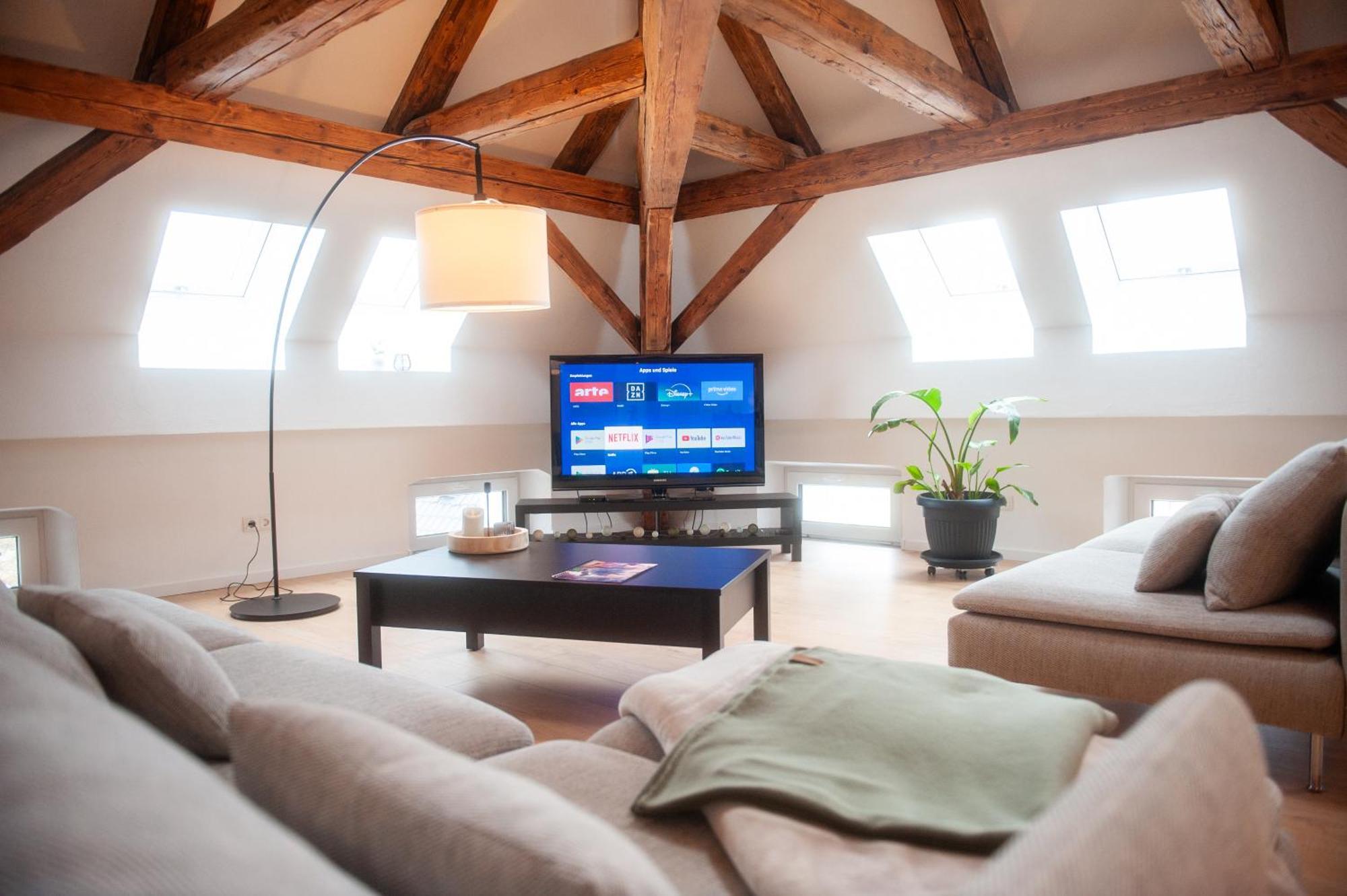 Schlossberg - Ferienwohnung Im Herzen Von Selb Ngoại thất bức ảnh