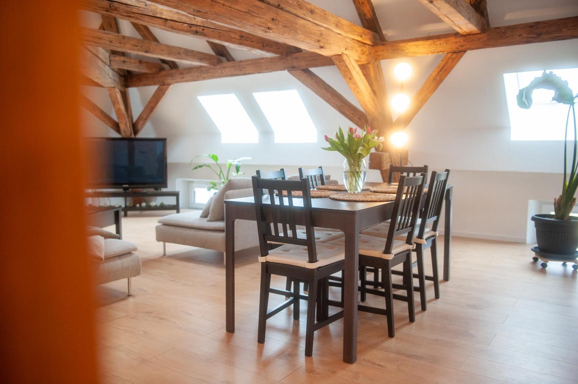 Schlossberg - Ferienwohnung Im Herzen Von Selb Ngoại thất bức ảnh