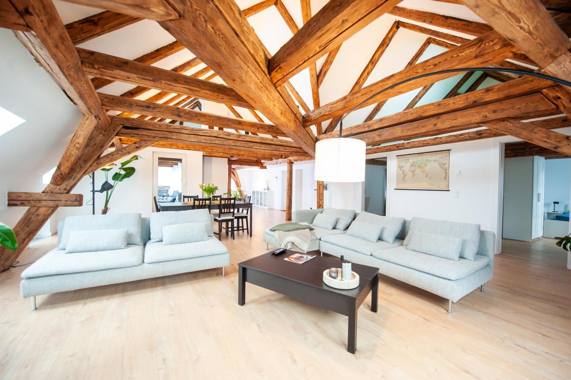 Schlossberg - Ferienwohnung Im Herzen Von Selb Ngoại thất bức ảnh